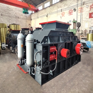 中型2PG1000x700液壓對輥制砂機(jī)發(fā)貨 發(fā)往湖南