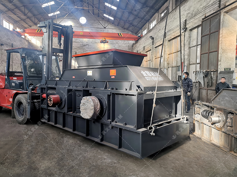 2PG1508大型鵝卵石破碎機發(fā)貨 發(fā)往重慶