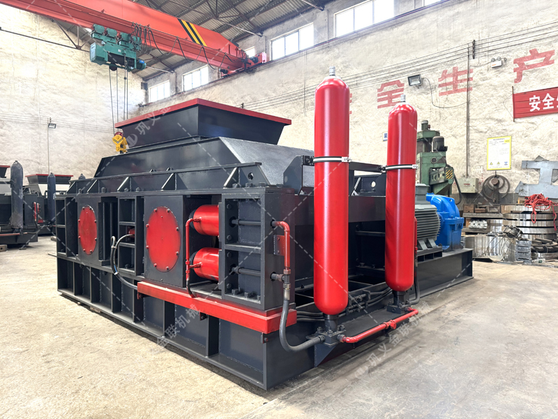 機(jī)制砂品質(zhì)參差不齊？液壓對(duì)輥制砂機(jī)如何實(shí)現(xiàn)高品質(zhì)細(xì)砂生產(chǎn)？